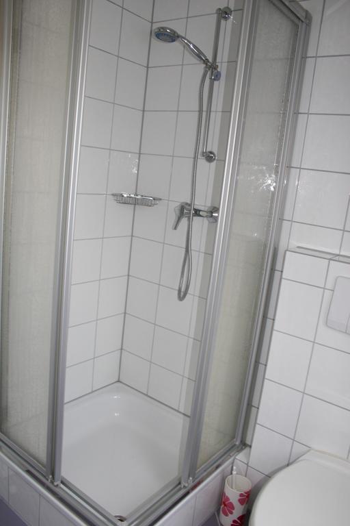 Gaestezimmer Hausaeckerweg Erlangen Eksteriør billede